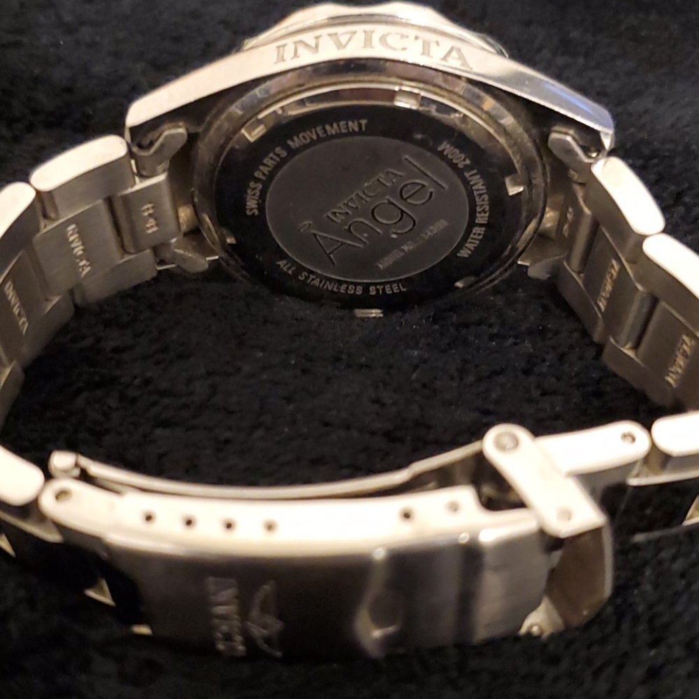 Women's INVICTA watch - Picture 3 of 3